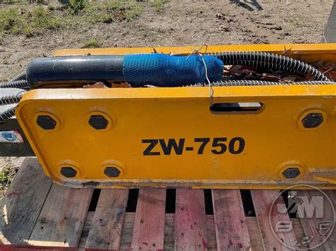 wolverine zw750 hydraulic hammer